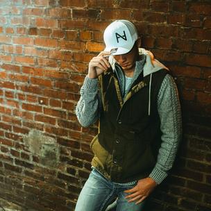 これ以上お値下げしません　Ribbed Short Hoodie ネイビー Hooded Sweatshirt with Zipper, No Drawstring