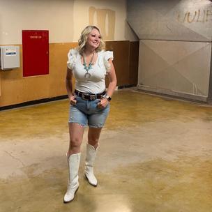 Image from shellym826 on 23 May 2023 with caption: Monday fit check buckle #buckledout #bucklestyle #forthestyledlife #ootd #fitcheck #fashioninspo