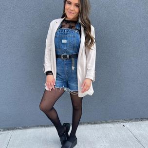 Image from ciaraspradlin on 11 Jul 2023 with caption: Been a minute instagram 
#buckledout #forthestyledlife #overalls #levis